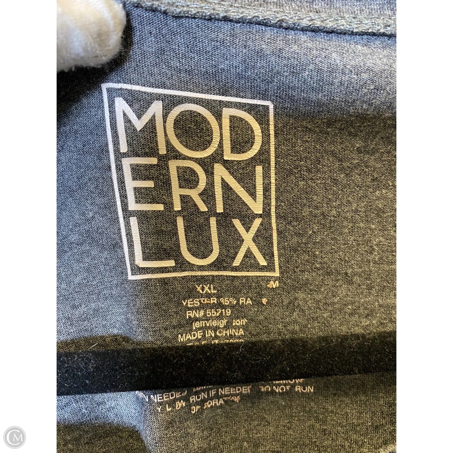 Top Short Sleeve By Modern Lux In Grey, Size: Xxl
