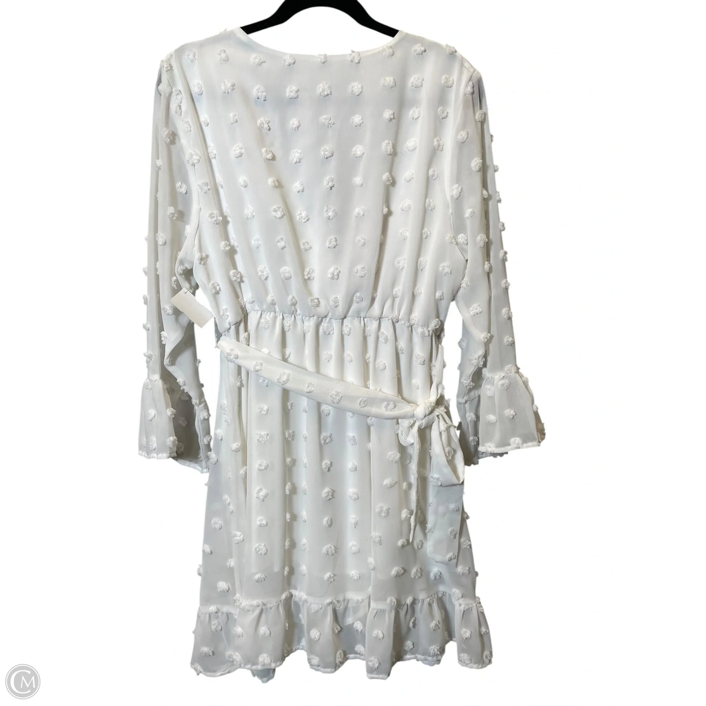 Dress Casual Short By Clothes Mentor In White, Size: Xxl