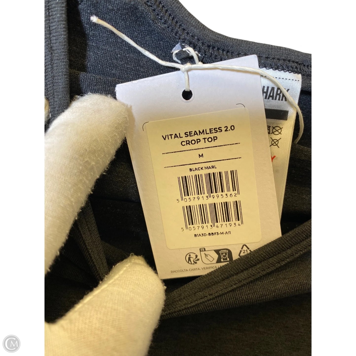 Athletic Top Long Sleeve Collar By Gym Shark In Black, Size: M