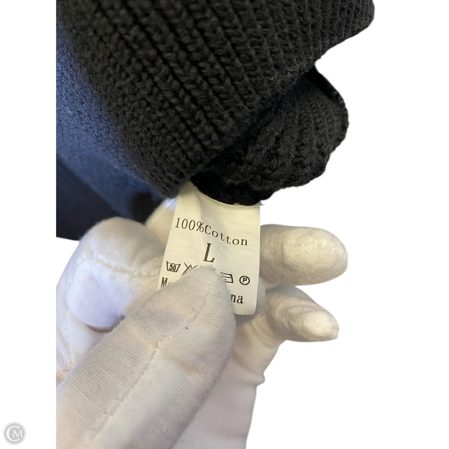 Sweater By Clothes Mentor In Black, Size: L