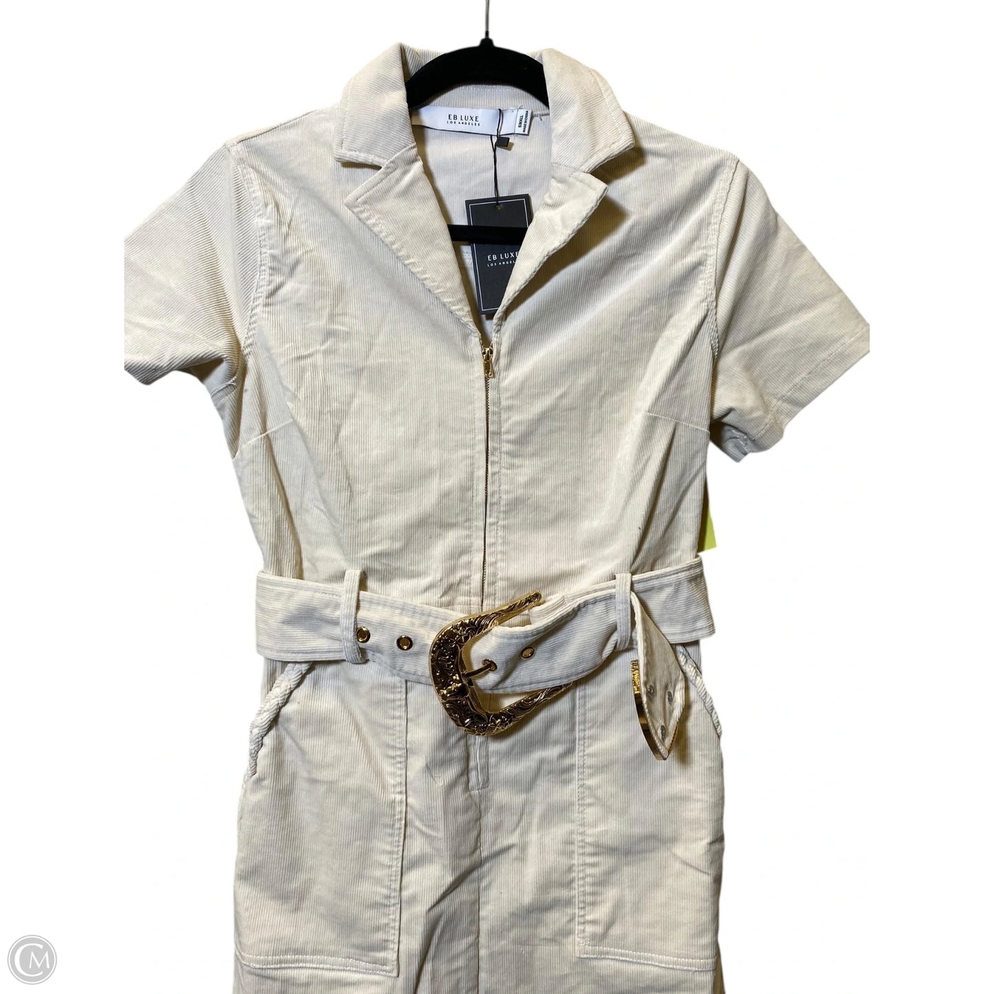 Dress Casual Short By Clothes Mentor In Cream, Size: S