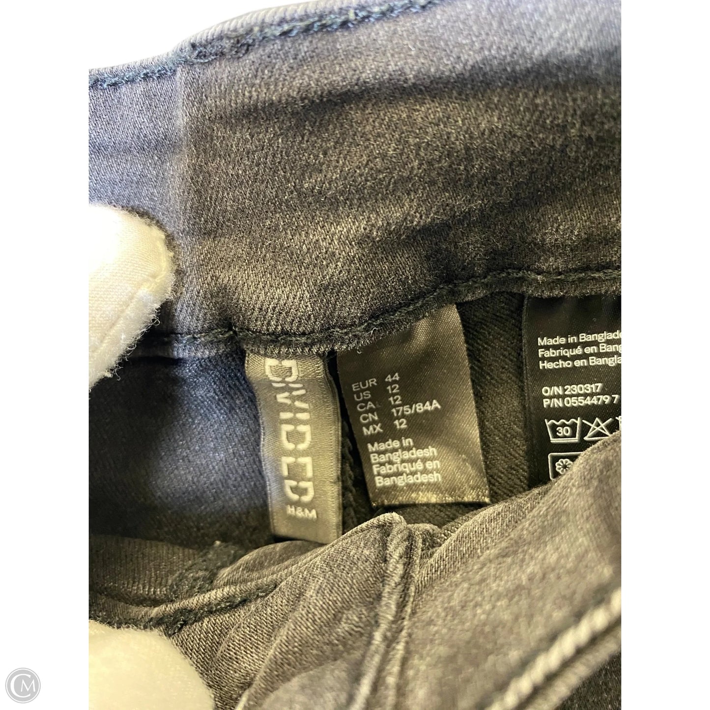 Shorts By Divided In Grey, Size: 12