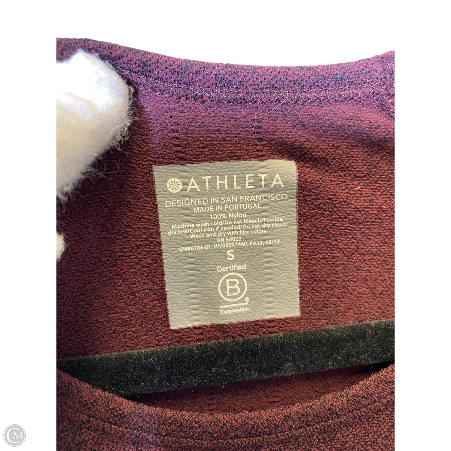 Athletic Top Short Sleeve By Athleta In Maroon, Size: S