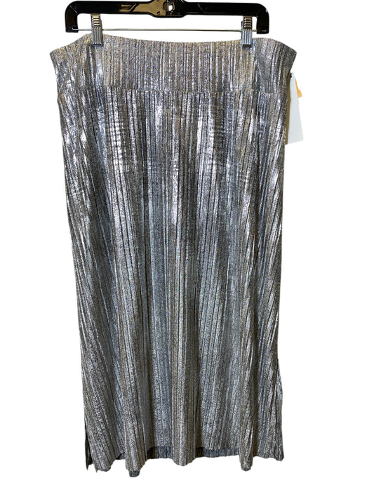 Skirt Midi By Zozo In Silver, Size: Xl