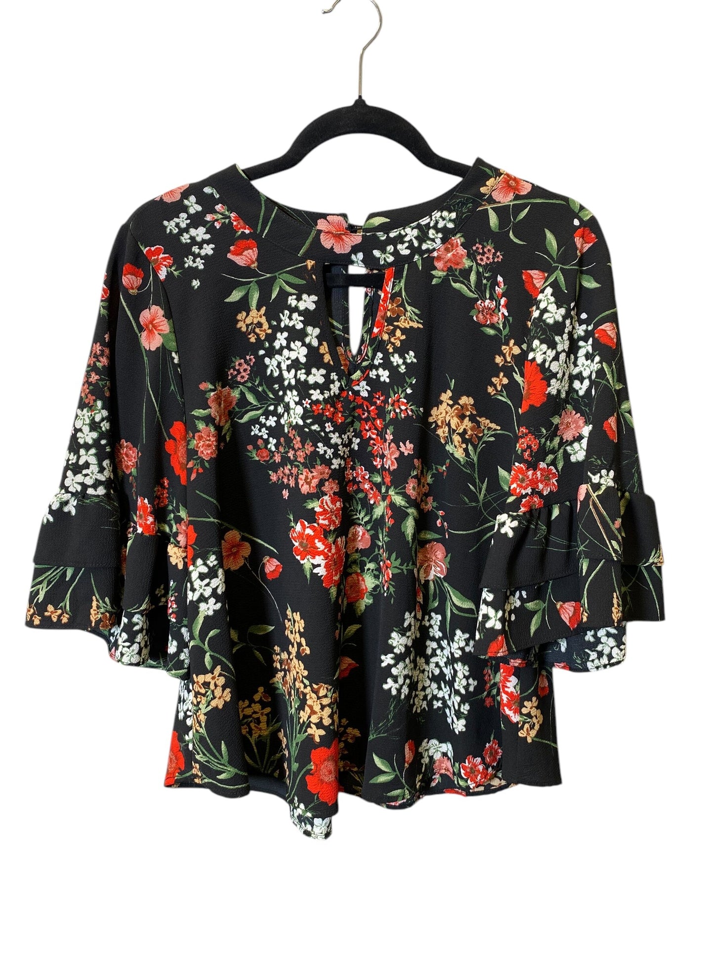 Blouse 3/4 Sleeve By Urban Romantics Size: M
