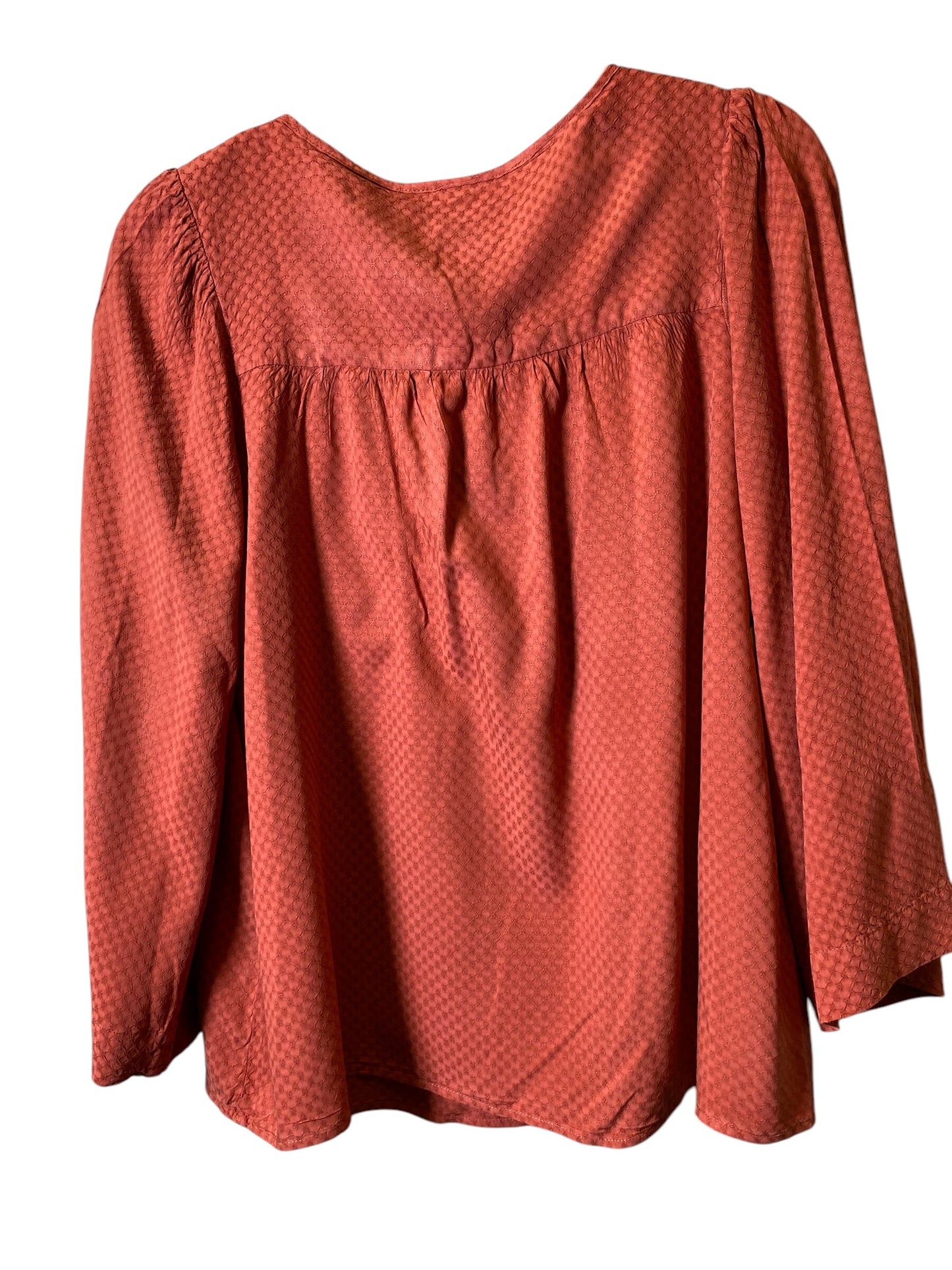 Top Long Sleeve By Universal Thread Size: M