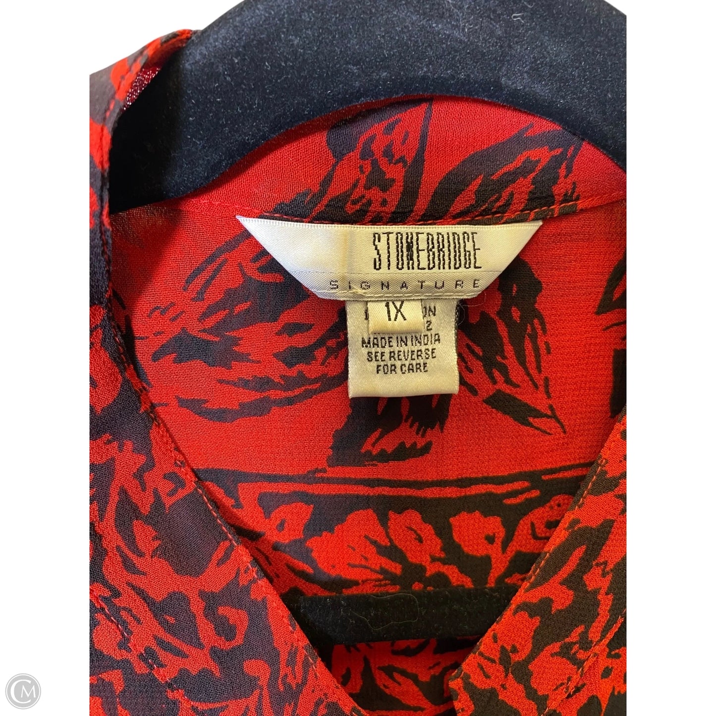 Blouse Long Sleeve By Clothes Mentor In Black & Red, Size: 1x