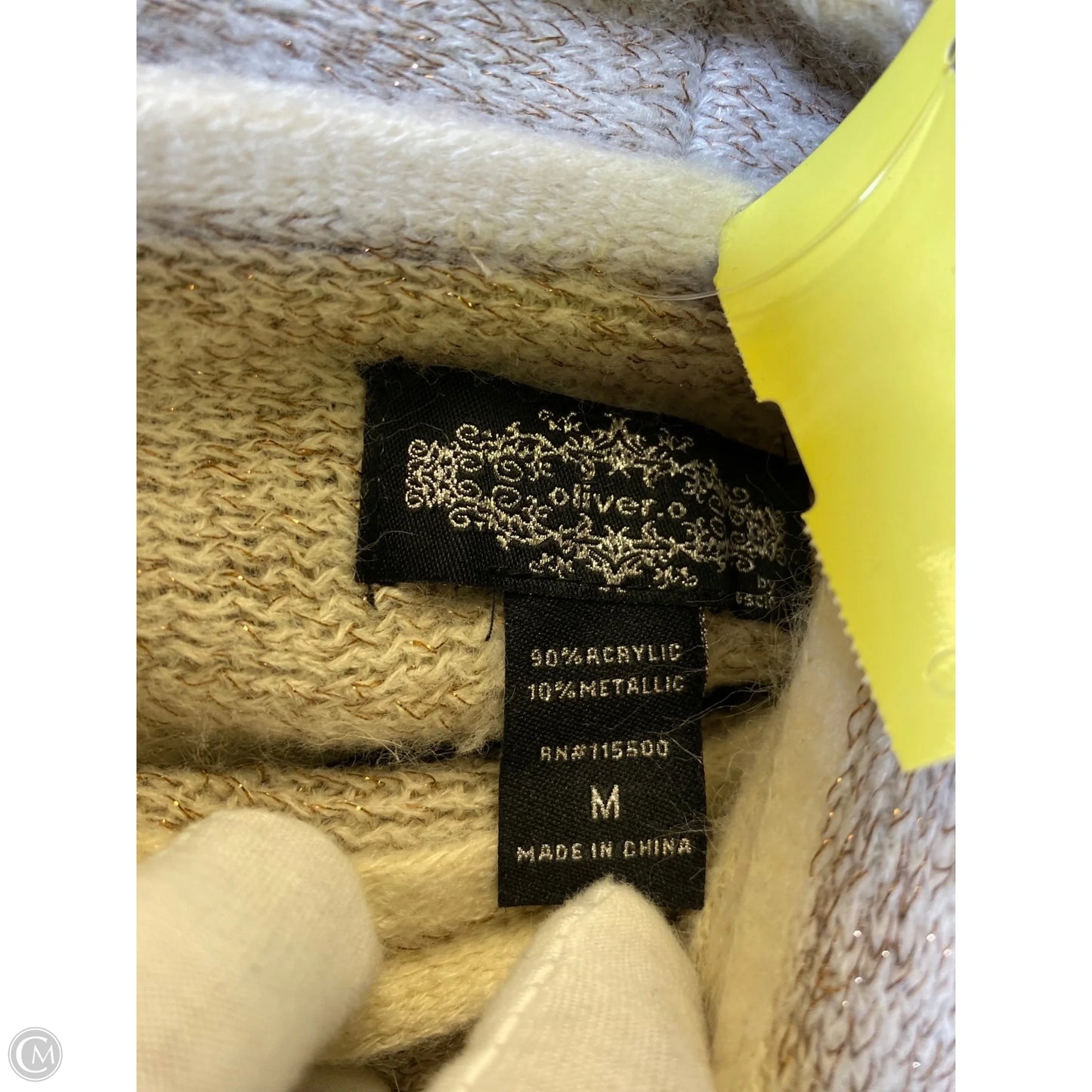 Shawl By Clothes Mentor In Cream, Size: M
