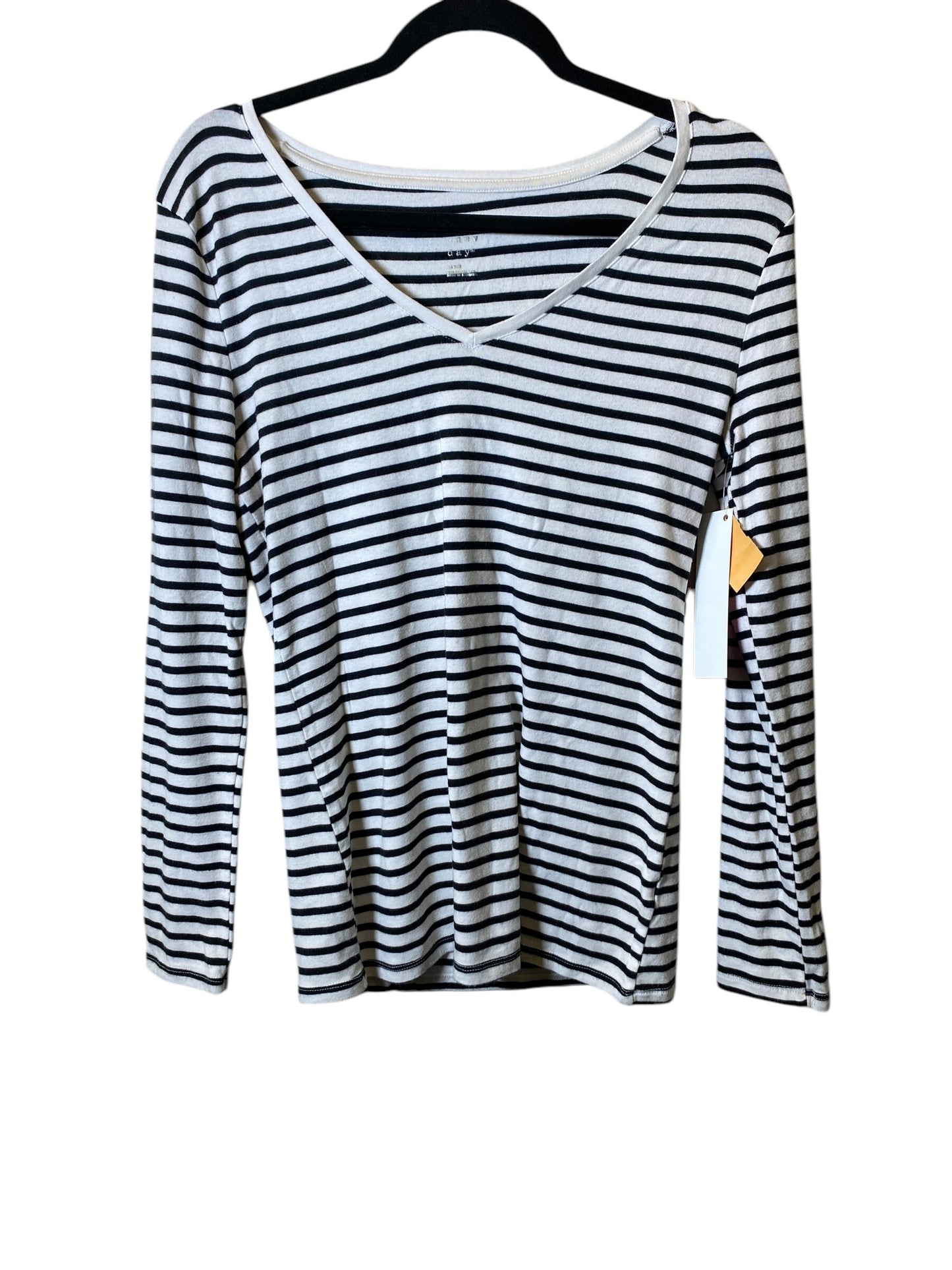 Top Long Sleeve By A New Day Size: L
