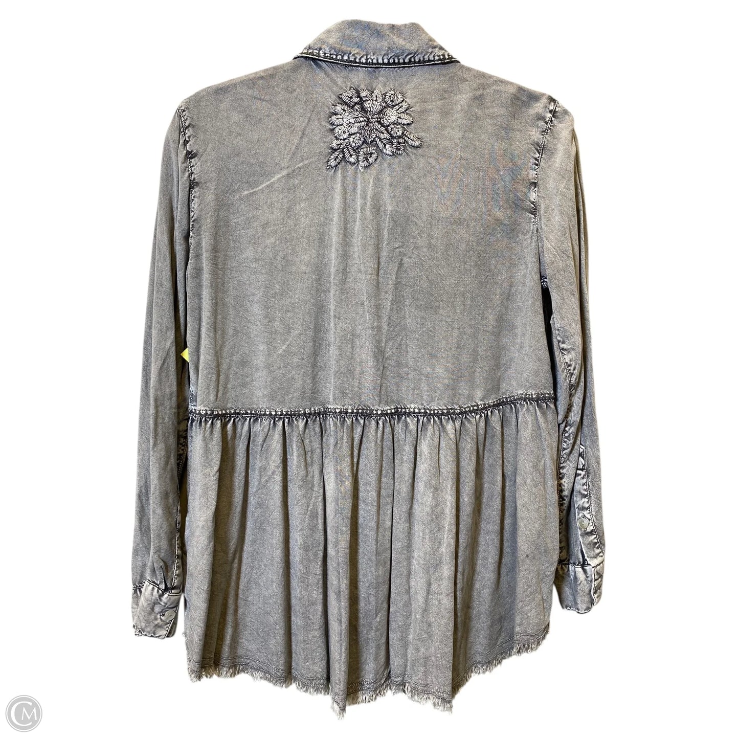 Top Long Sleeve By John Mark In Grey, Size: S