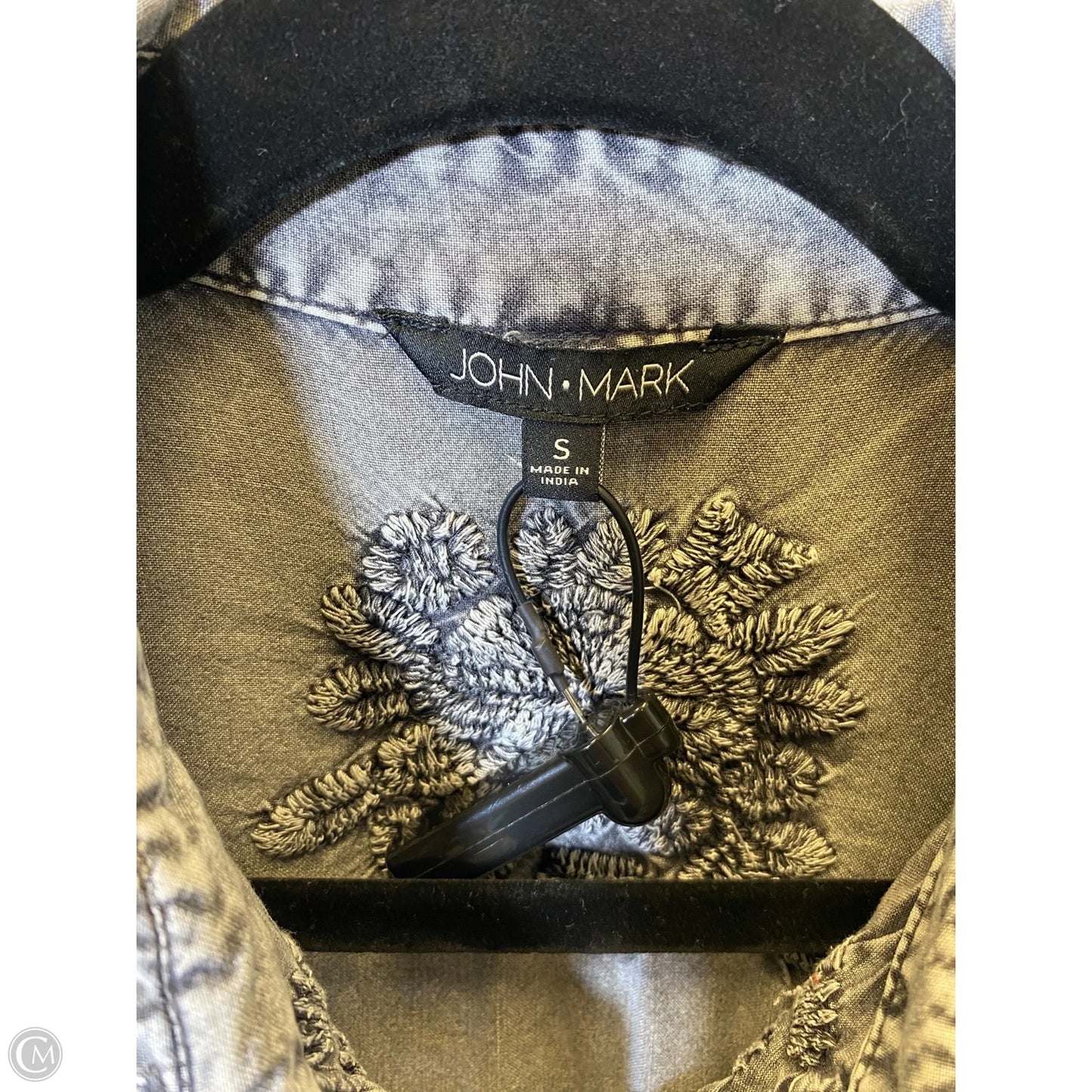 Top Long Sleeve By John Mark In Grey, Size: S