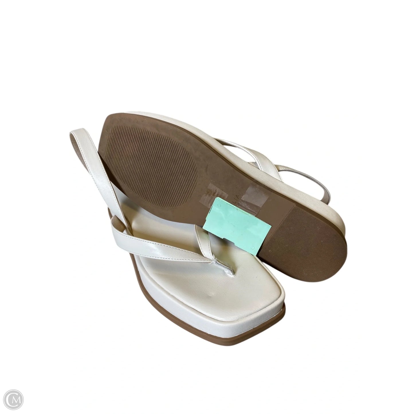 Shoes Flats By Clothes Mentor In Cream, Size: 8