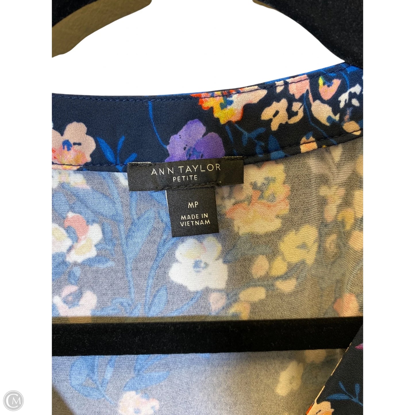 Top Long Sleeve By Ann Taylor In Floral Print, Size: Mp