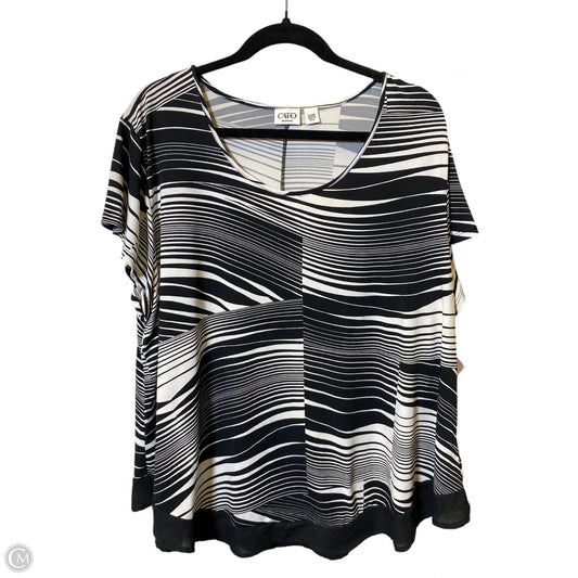 Top Short Sleeve By Cato In Black & Cream, Size: 2x