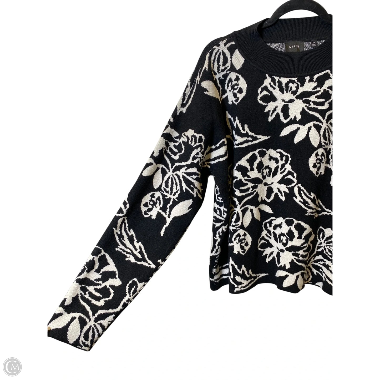 Sweater By Cyrus In Black & White, Size: Xl