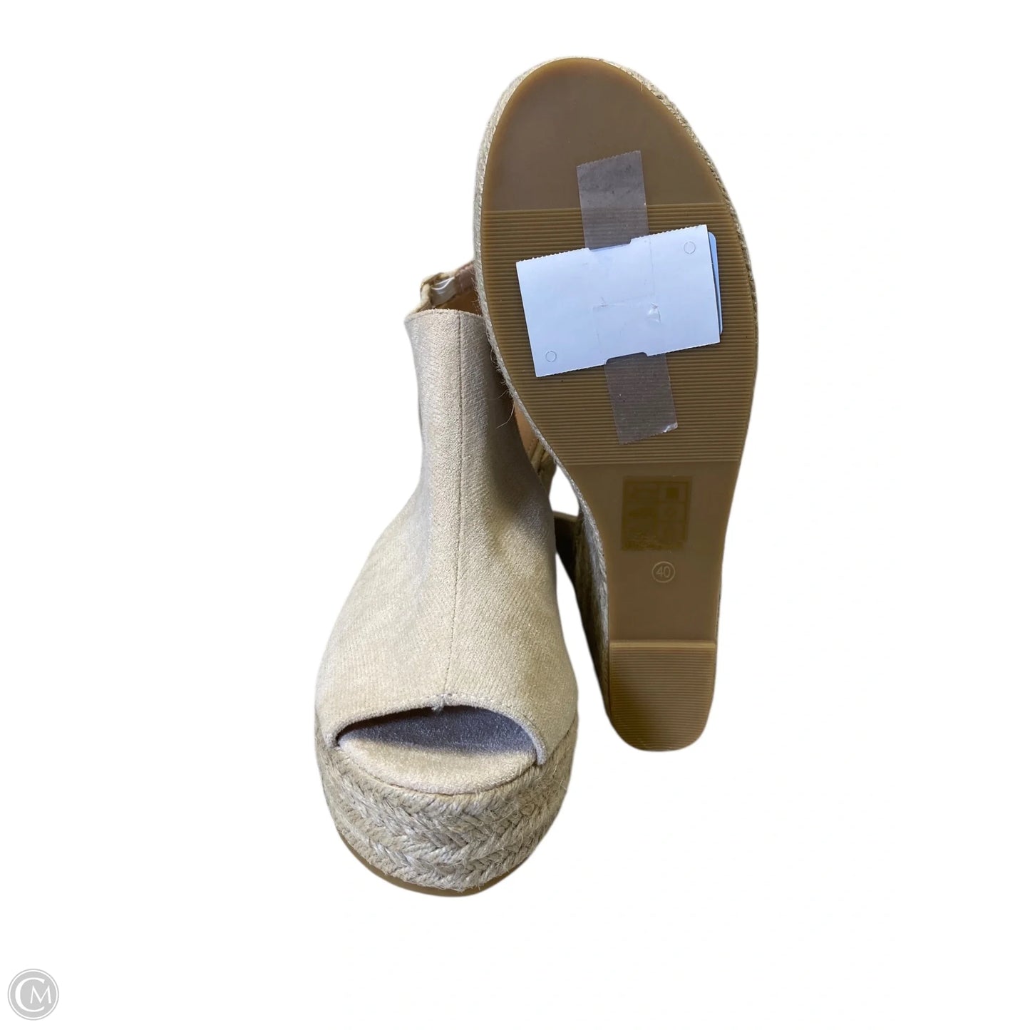 Shoes Heels Wedge By Clothes Mentor In Cream, Size: 9.5