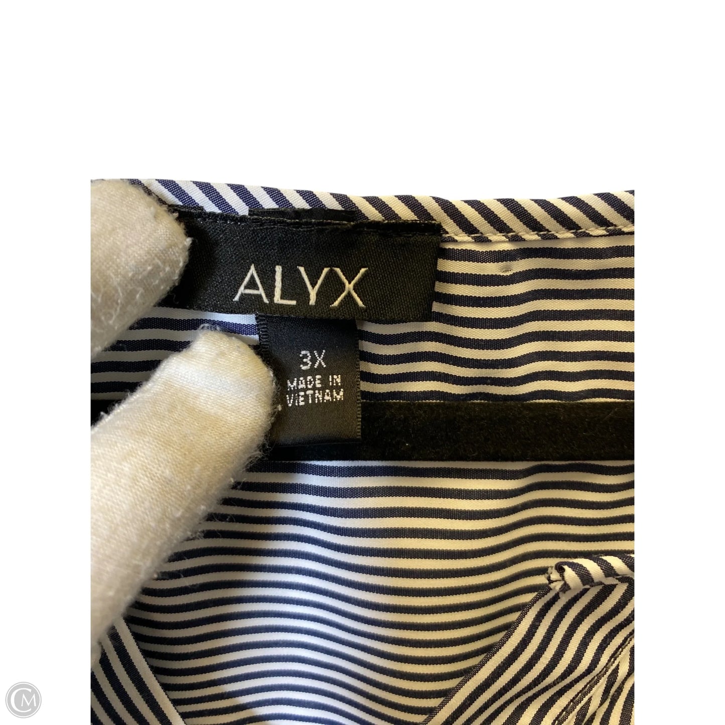 Top Long Sleeve By Alyx In Multi-colored, Size: 3x