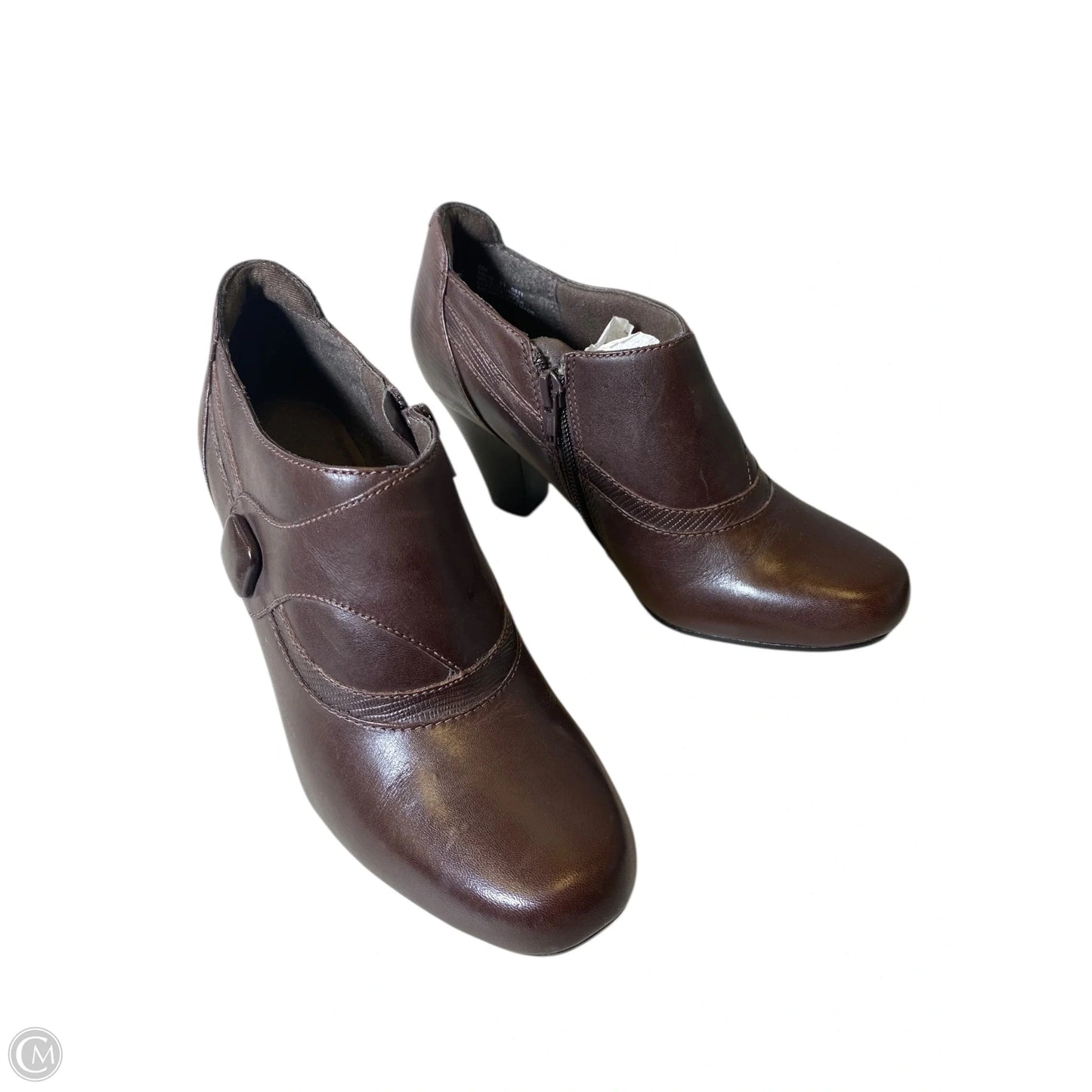 Boots Ankle Flats By Clarks In Brown, Size: 6