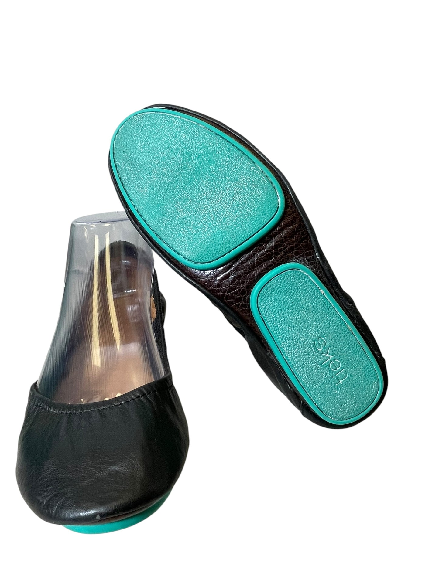 Shoes Flats By Tieks In Black, Size: 8