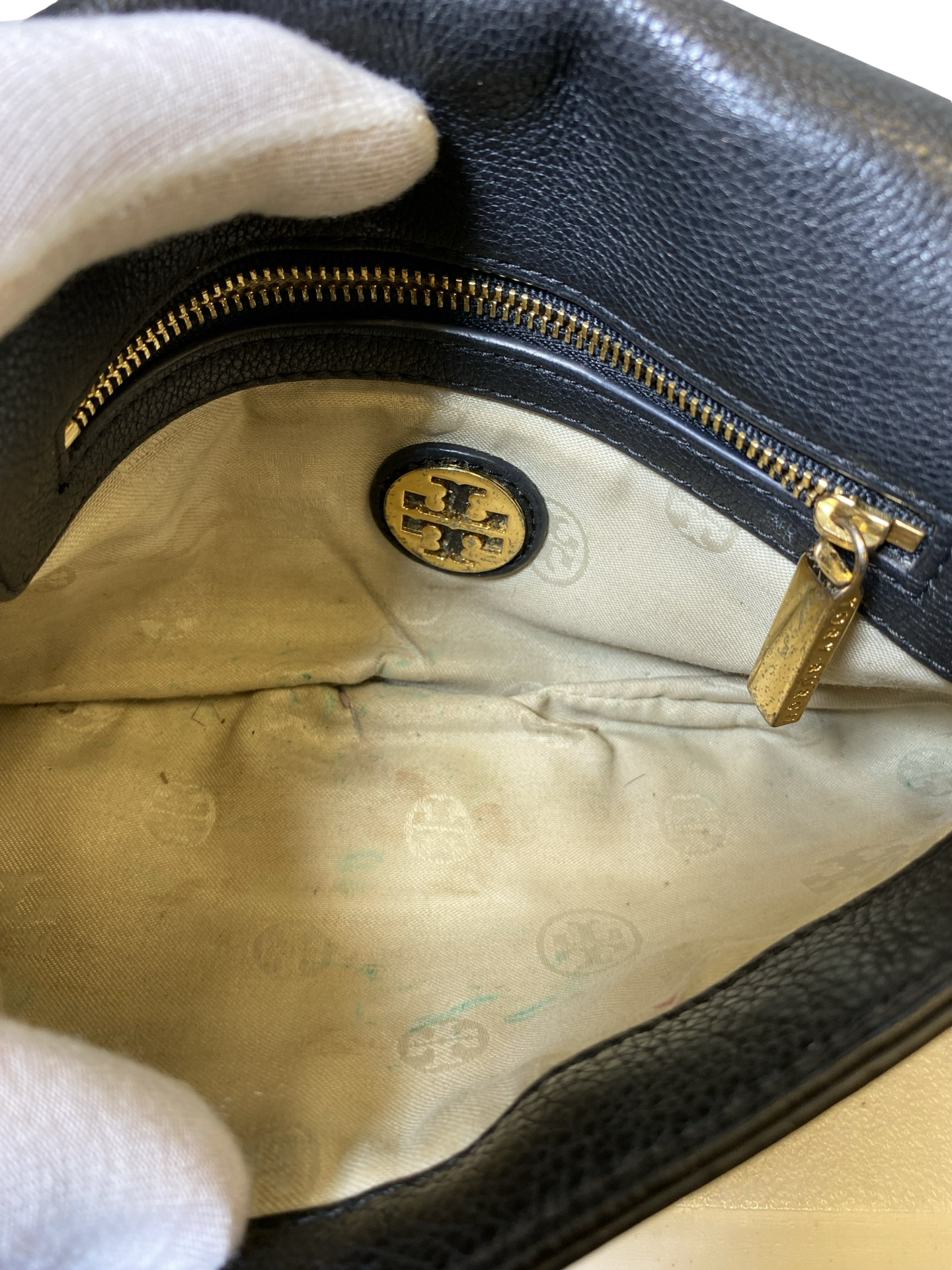 Crossbody Designer By Tory Burch, Size: Medium