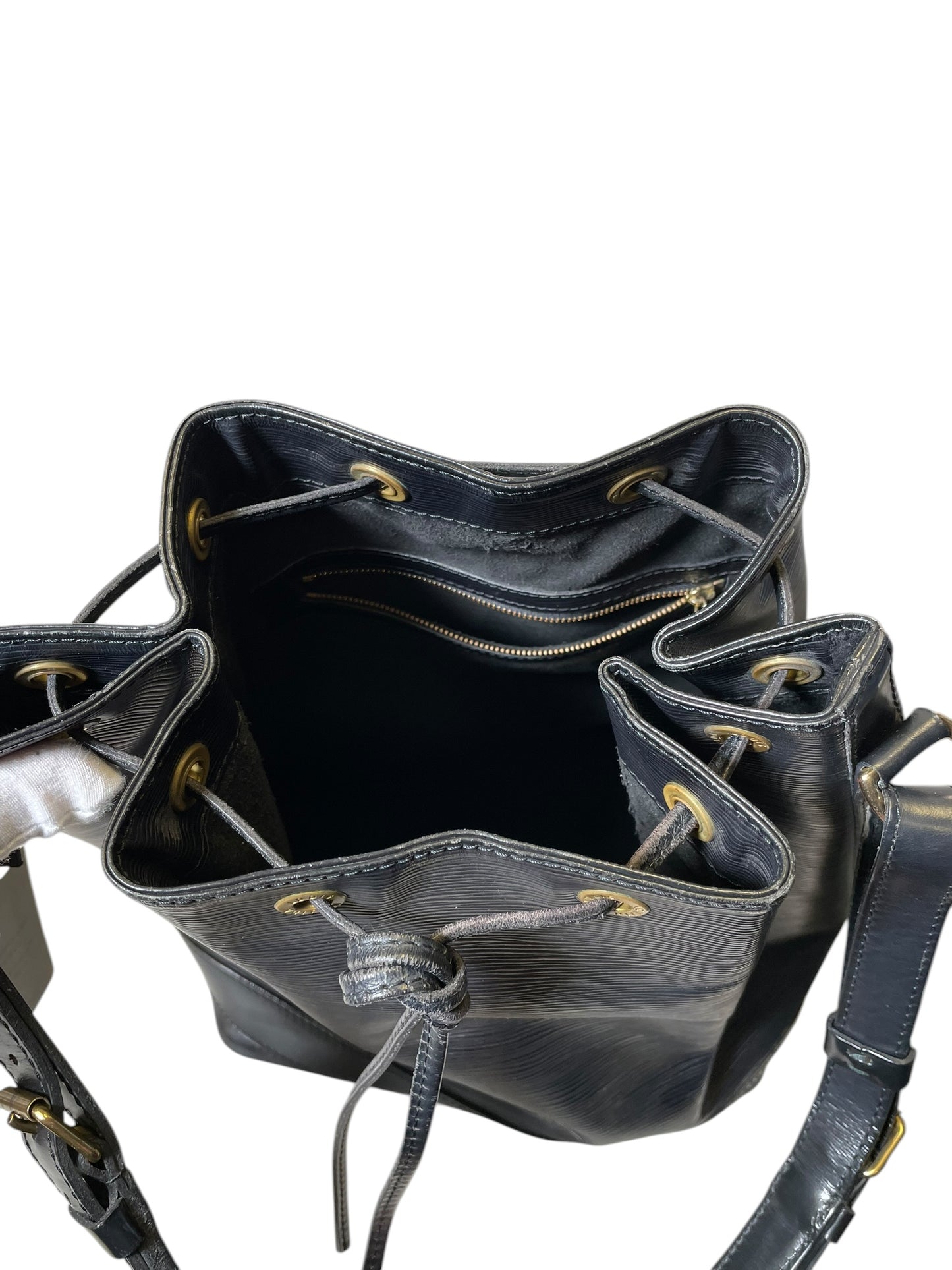 Handbag Luxury Designer By Louis Vuitton, Size: Large