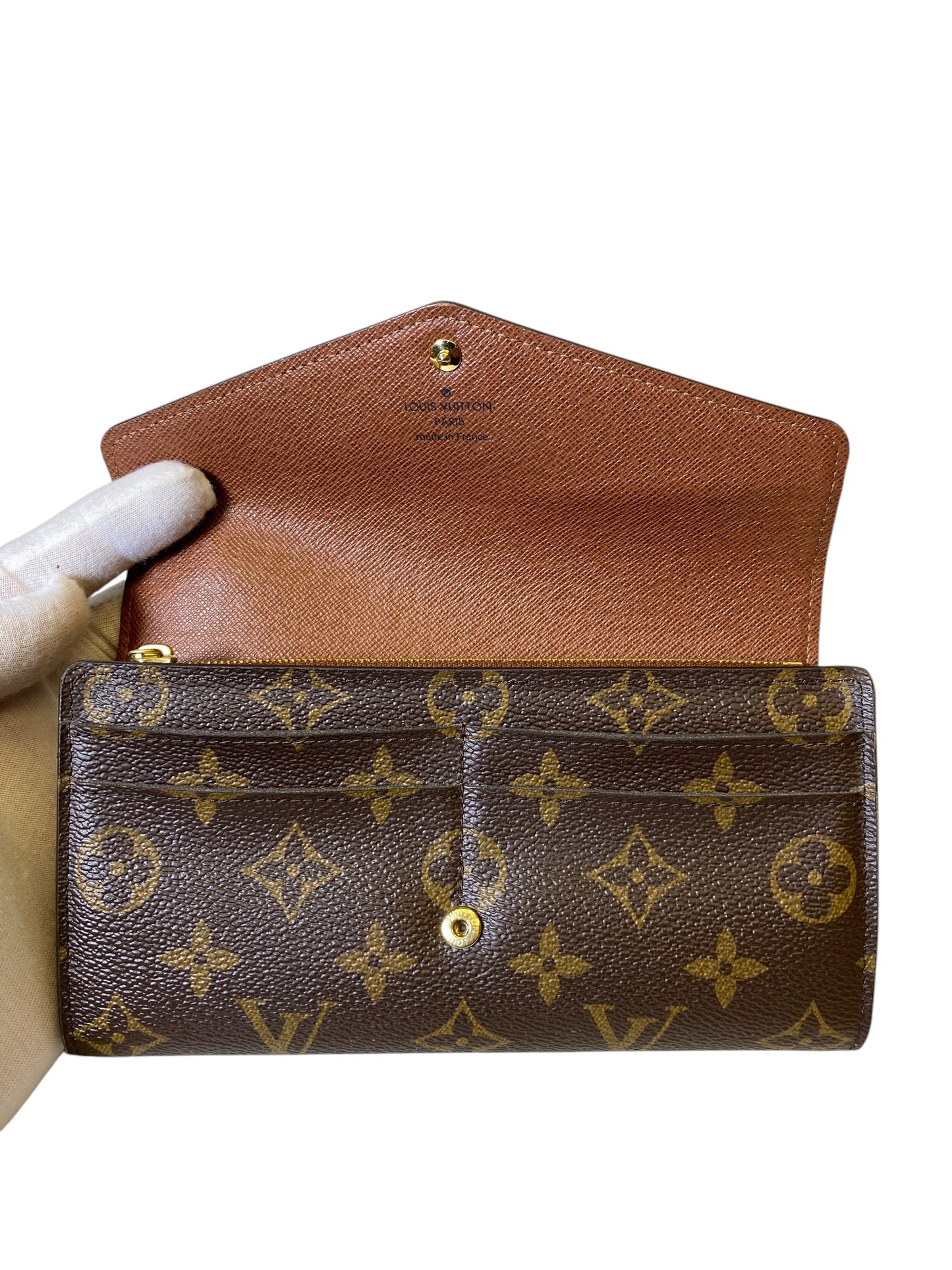 Wallet Luxury Designer By Louis Vuitton, Size: Medium