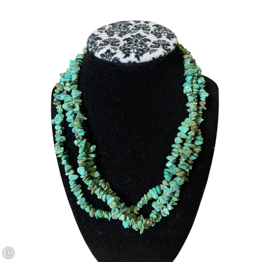 Necklace Layered By Clothes Mentor