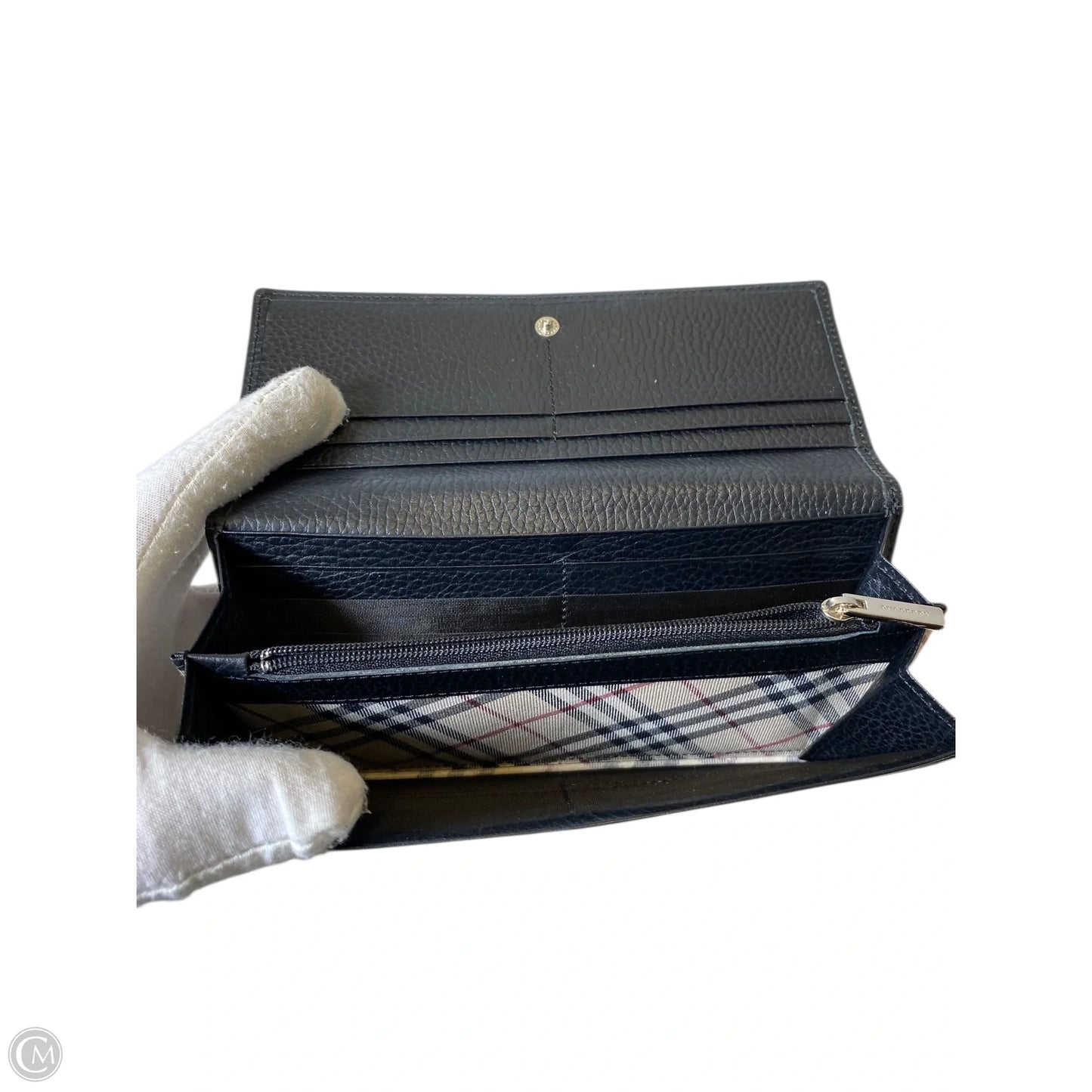 Wallet Luxury Designer By Burberry, Size: Medium