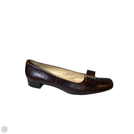 Shoes Luxury Designer By Ferragamo In Brown, Size: 7.5