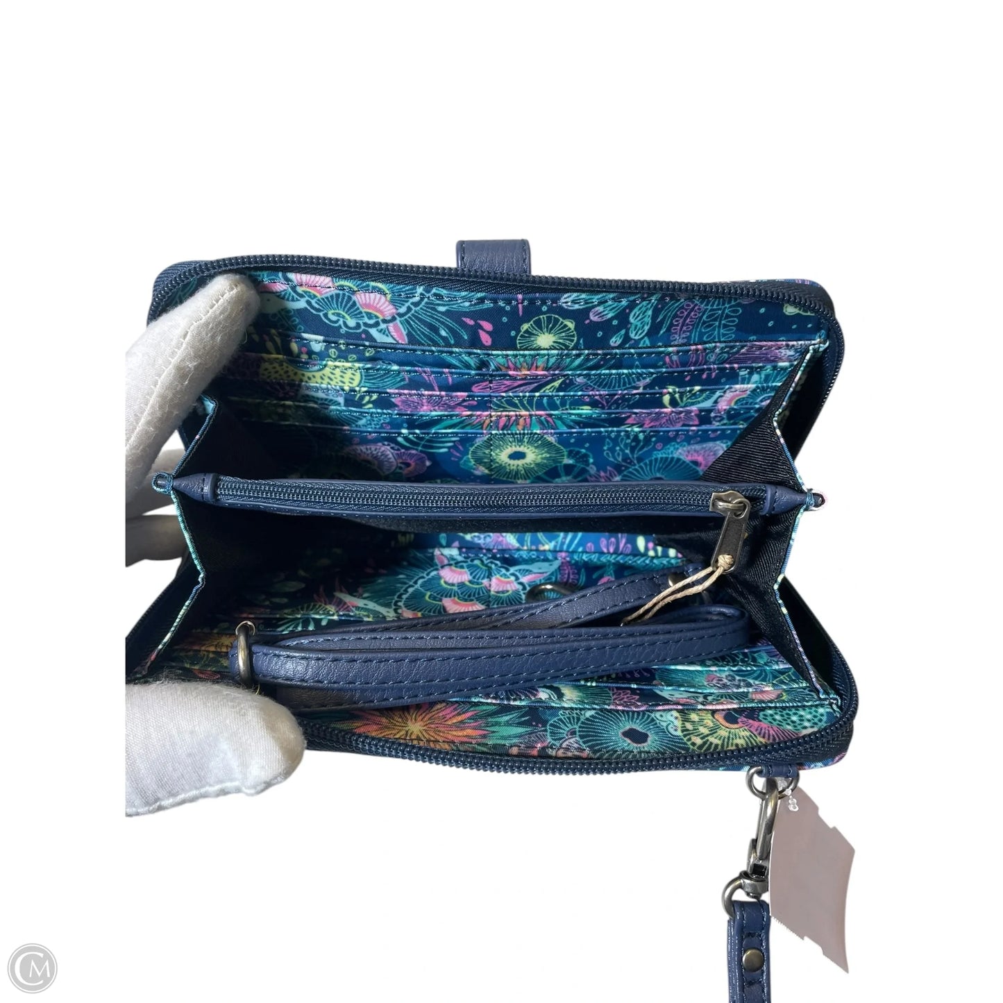 Wallet By Sakroots, Size: Large