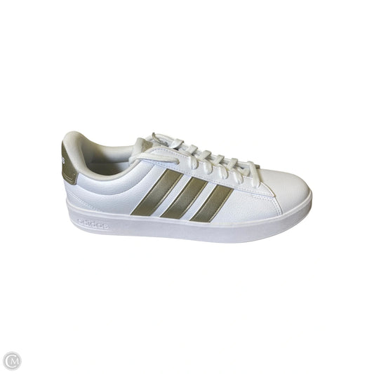 Shoes Sneakers By Adidas In White, Size: 9.5