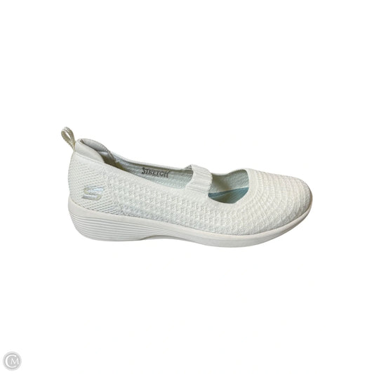 Shoes Athletic By Skechers In White, Size: 8.5