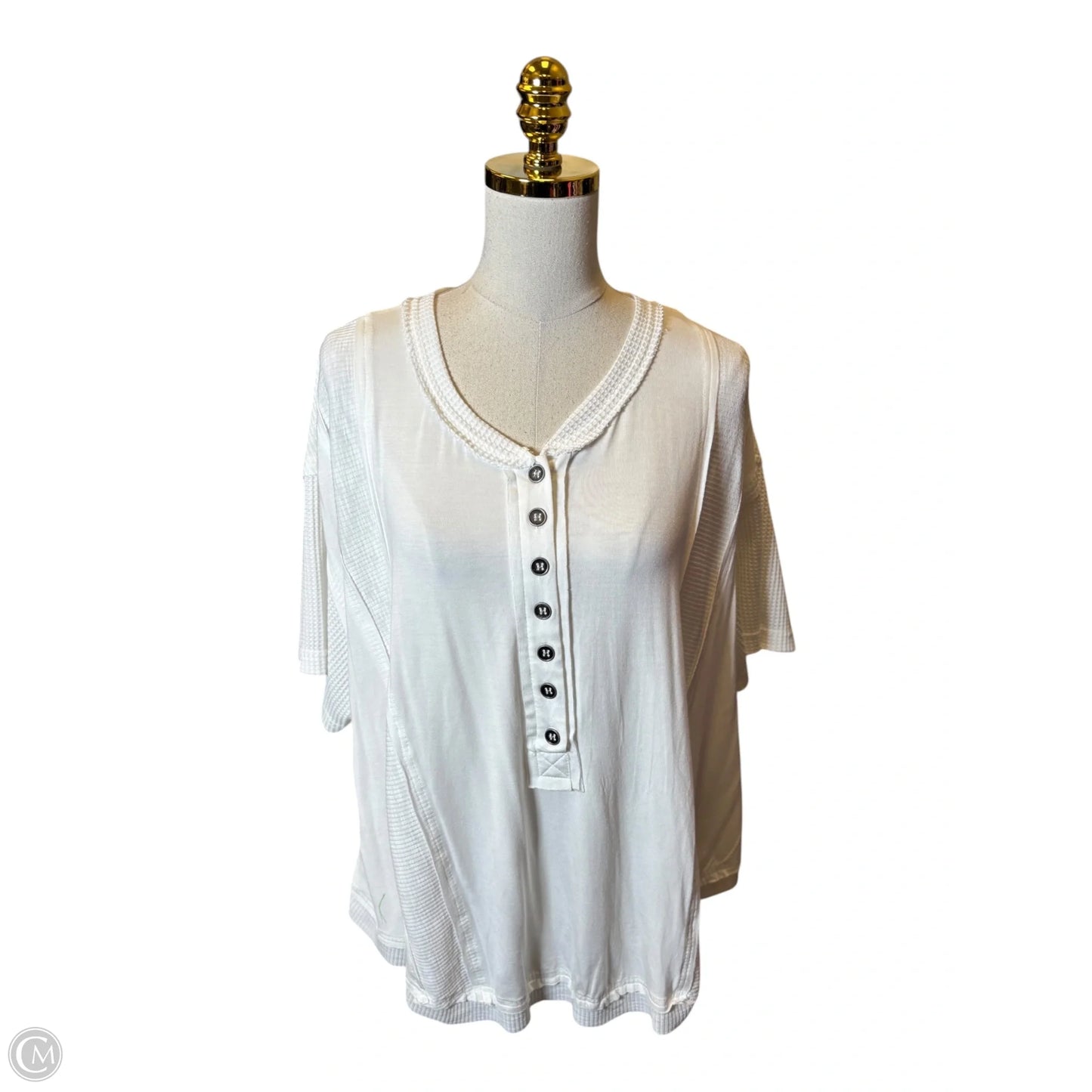 Top Short Sleeve By Pol In White, Size: M