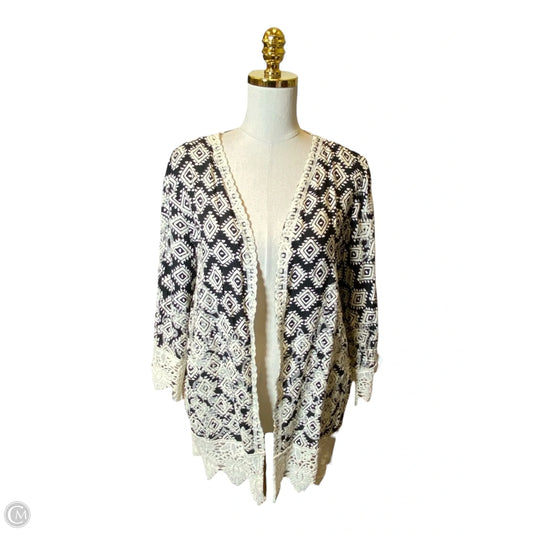 Lounge Set Shorts By Solitaire In Black & Cream, Size: M