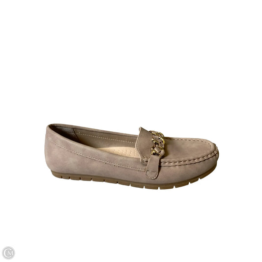 Shoes Flats By Clothes Mentor In Tan, Size: 8