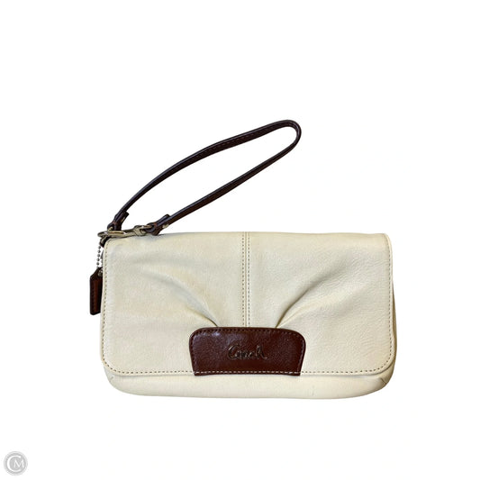 Wristlet Designer By Coach, Size: Large