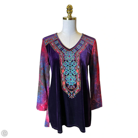 Top Long Sleeve By Calessa In Multi-colored, Size: S