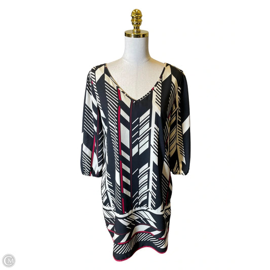 Dress Casual Short By Fabrik In Multi-colored, Size: M