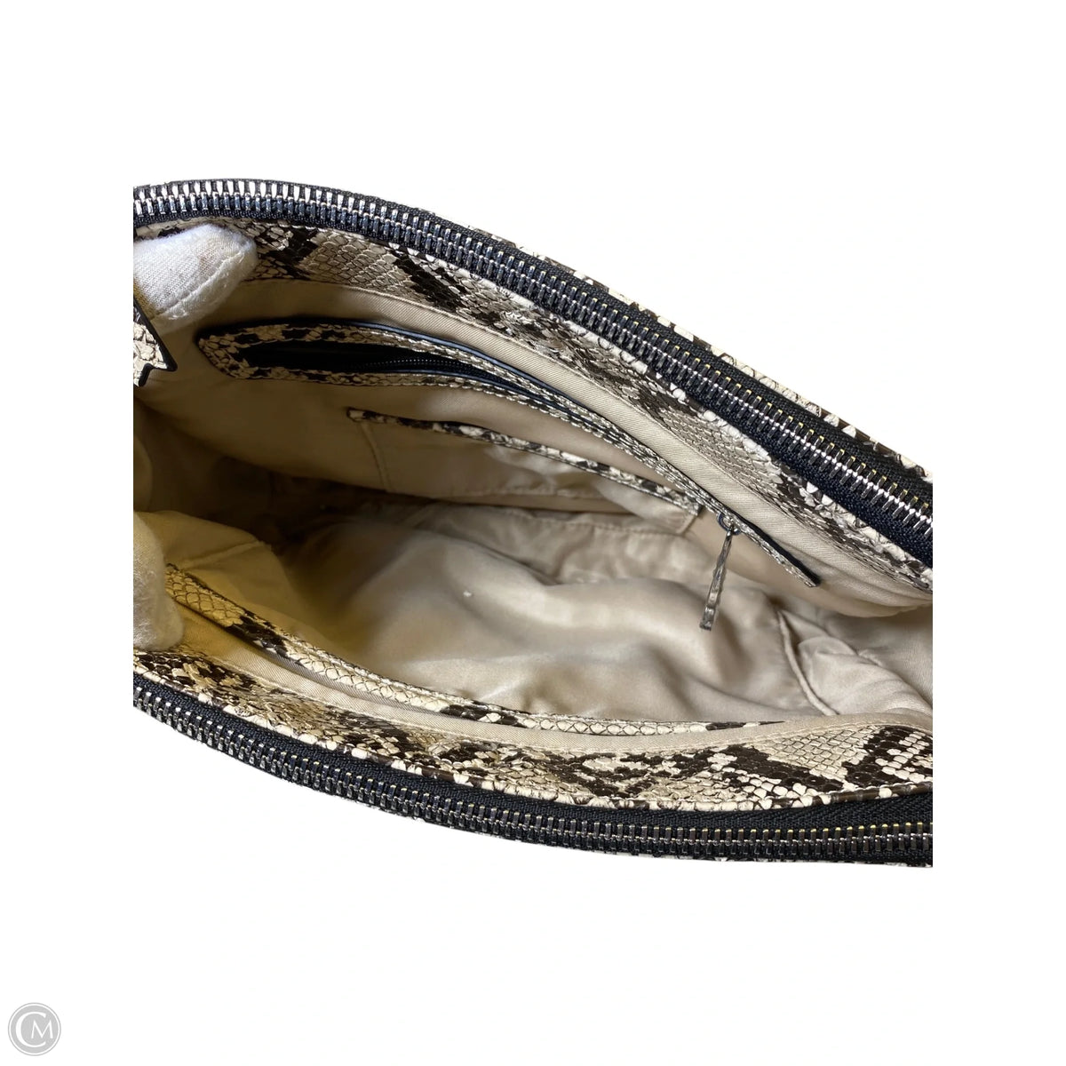 Crossbody By Clothes Mentor, Size: Medium