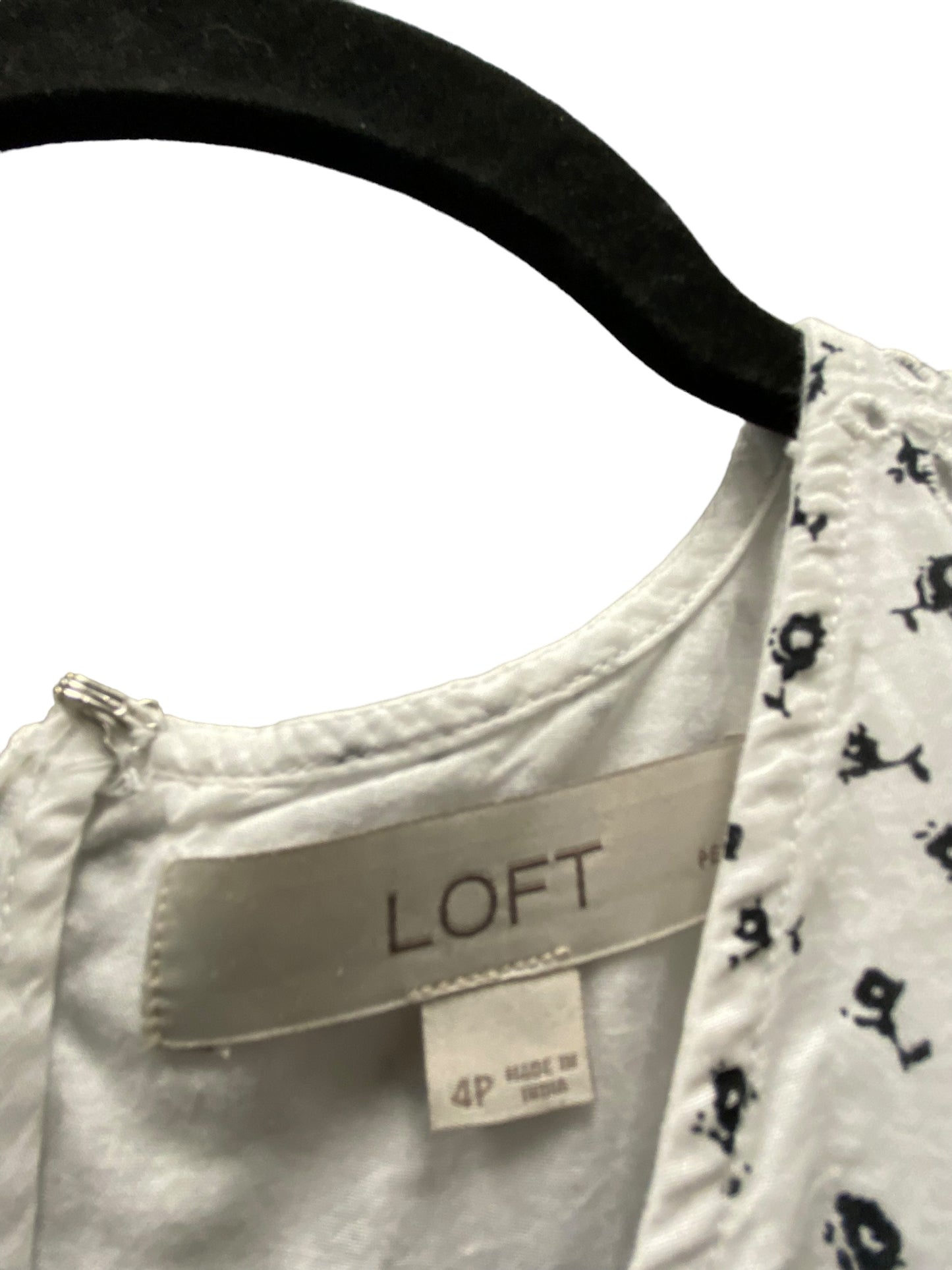 Dress Casual Short By Loft In Floral Print, Size: S