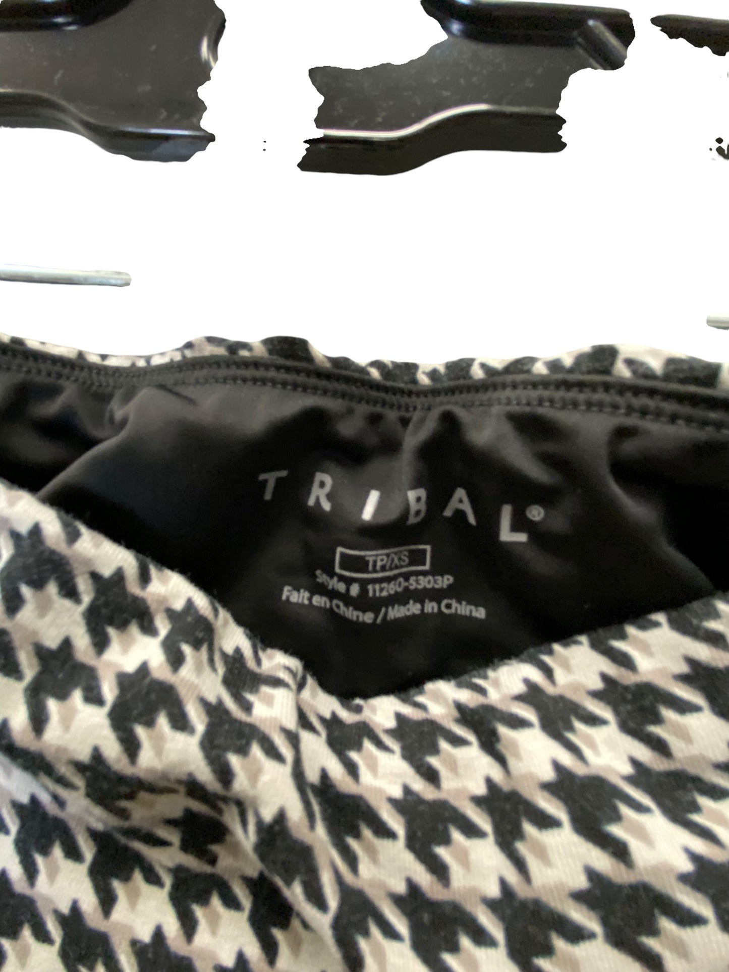 Athletic Leggings By Tribal In Plaid Pattern, Size: Xs