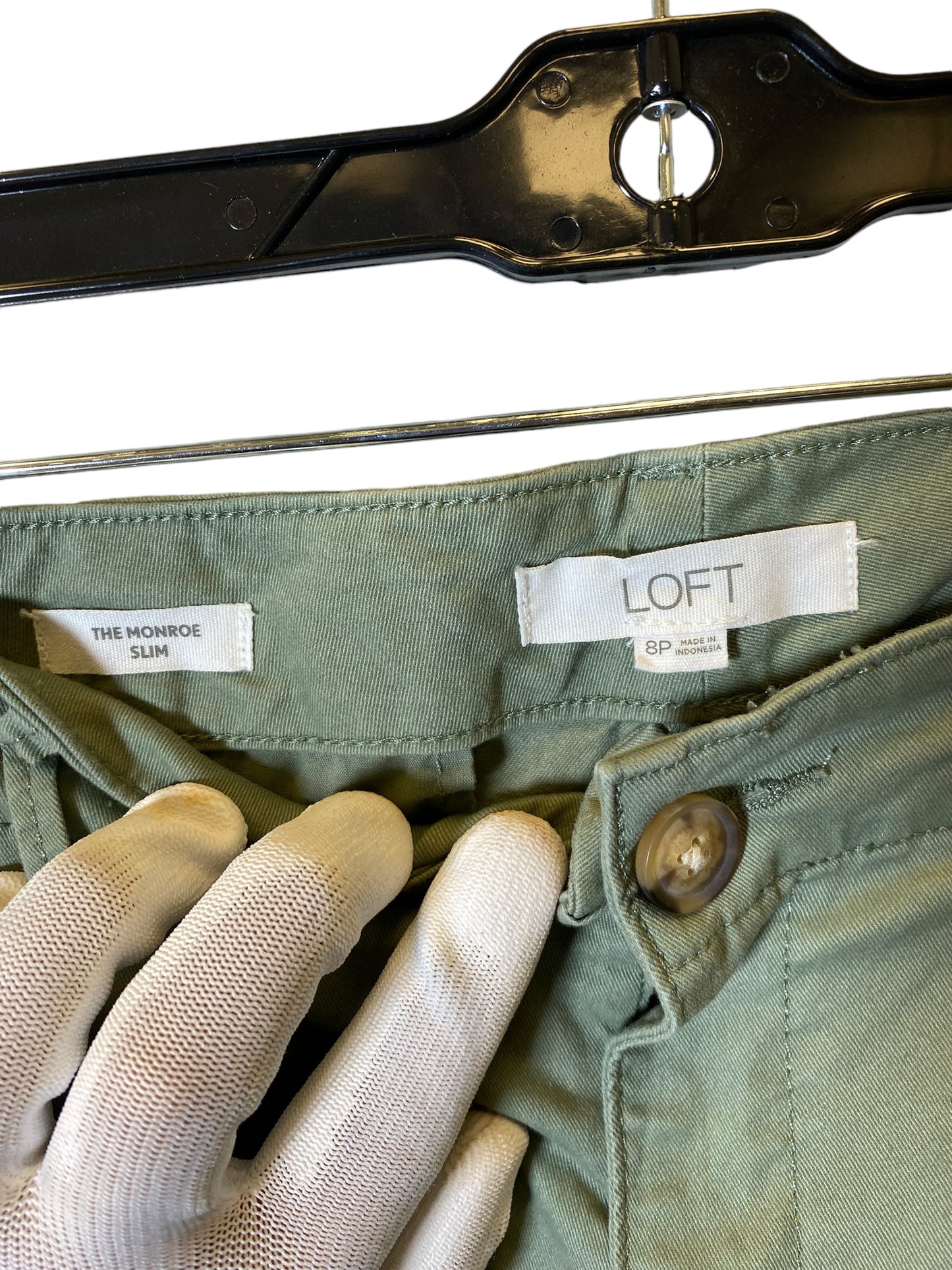 Pants Cropped By Loft In Green, Size: 8