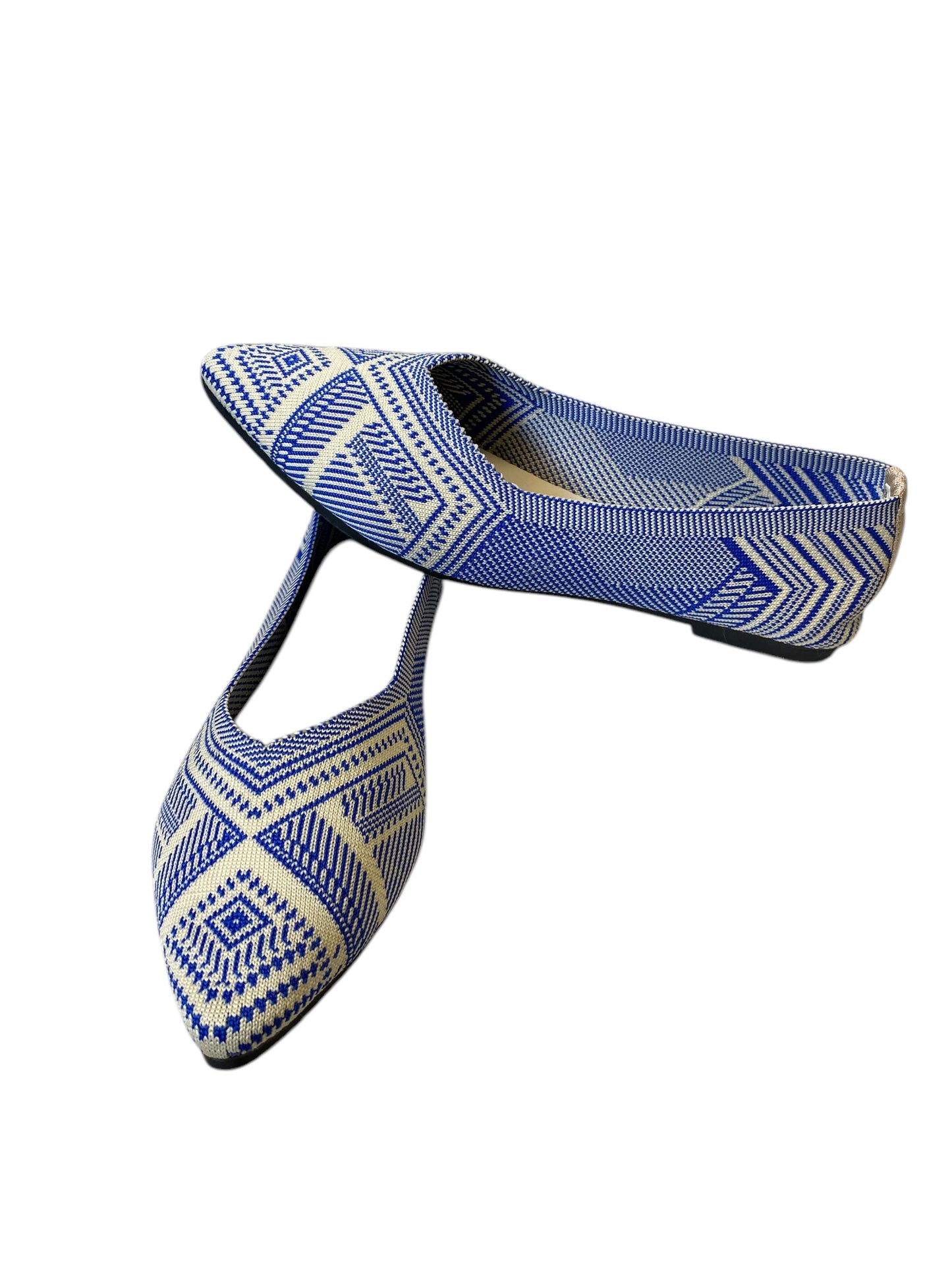 Shoes Flats By Clothes Mentor In Blue & White, Size: 8