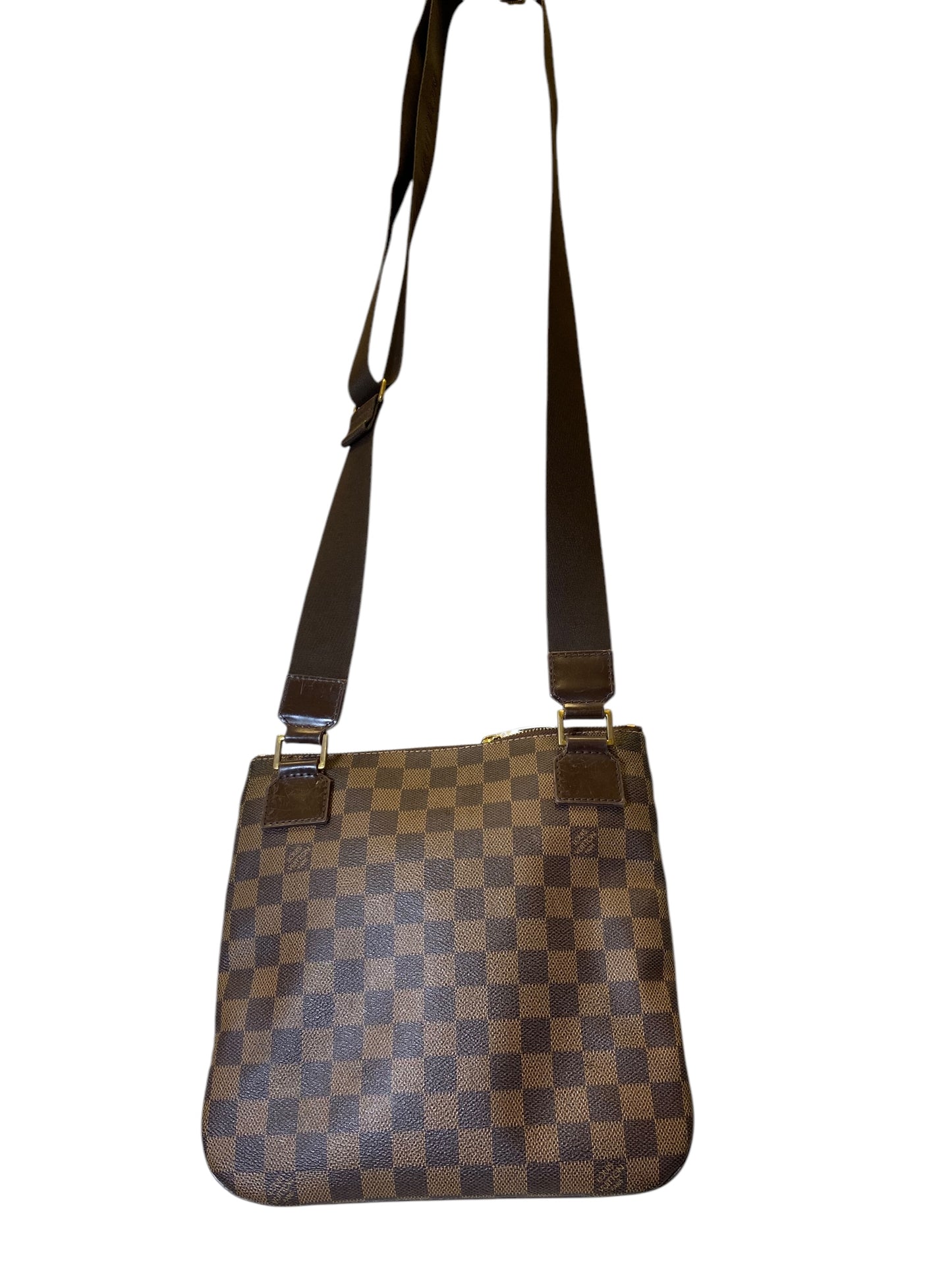 Crossbody Luxury Designer By Louis Vuitton, Size: Medium