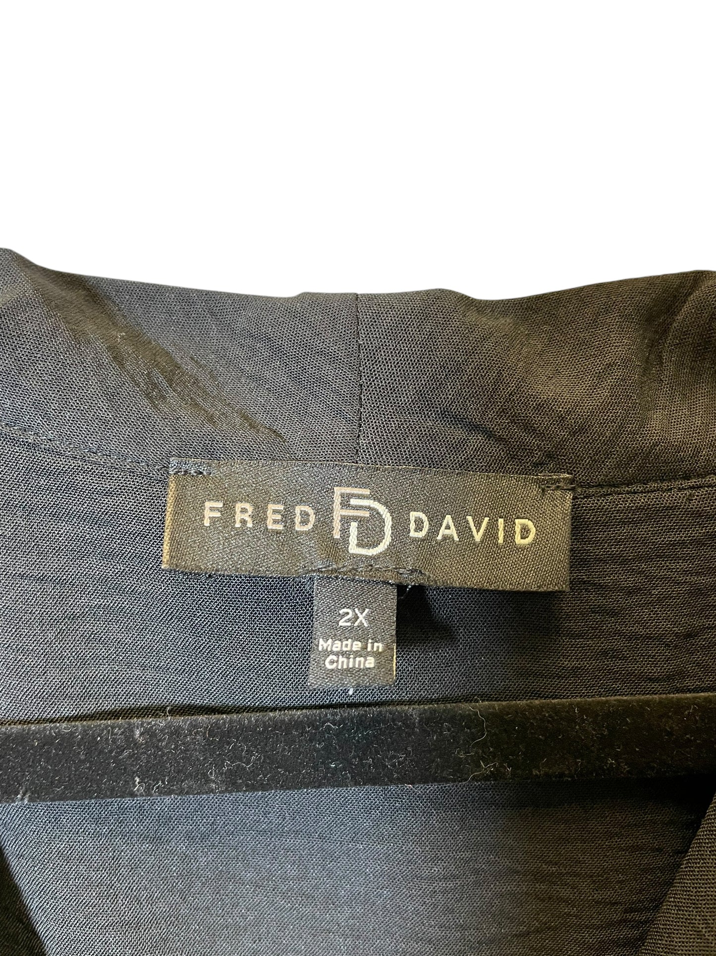 Top Short Sleeve By Fred David In Black, Size: 2x