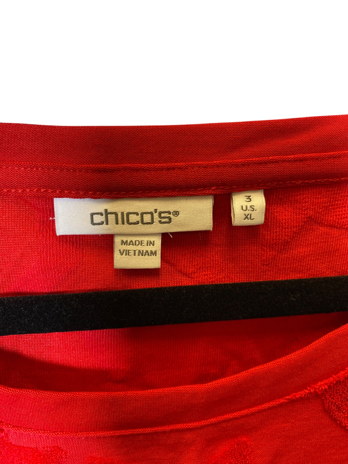 Top Short Sleeve By Chicos In Red, Size: Xl