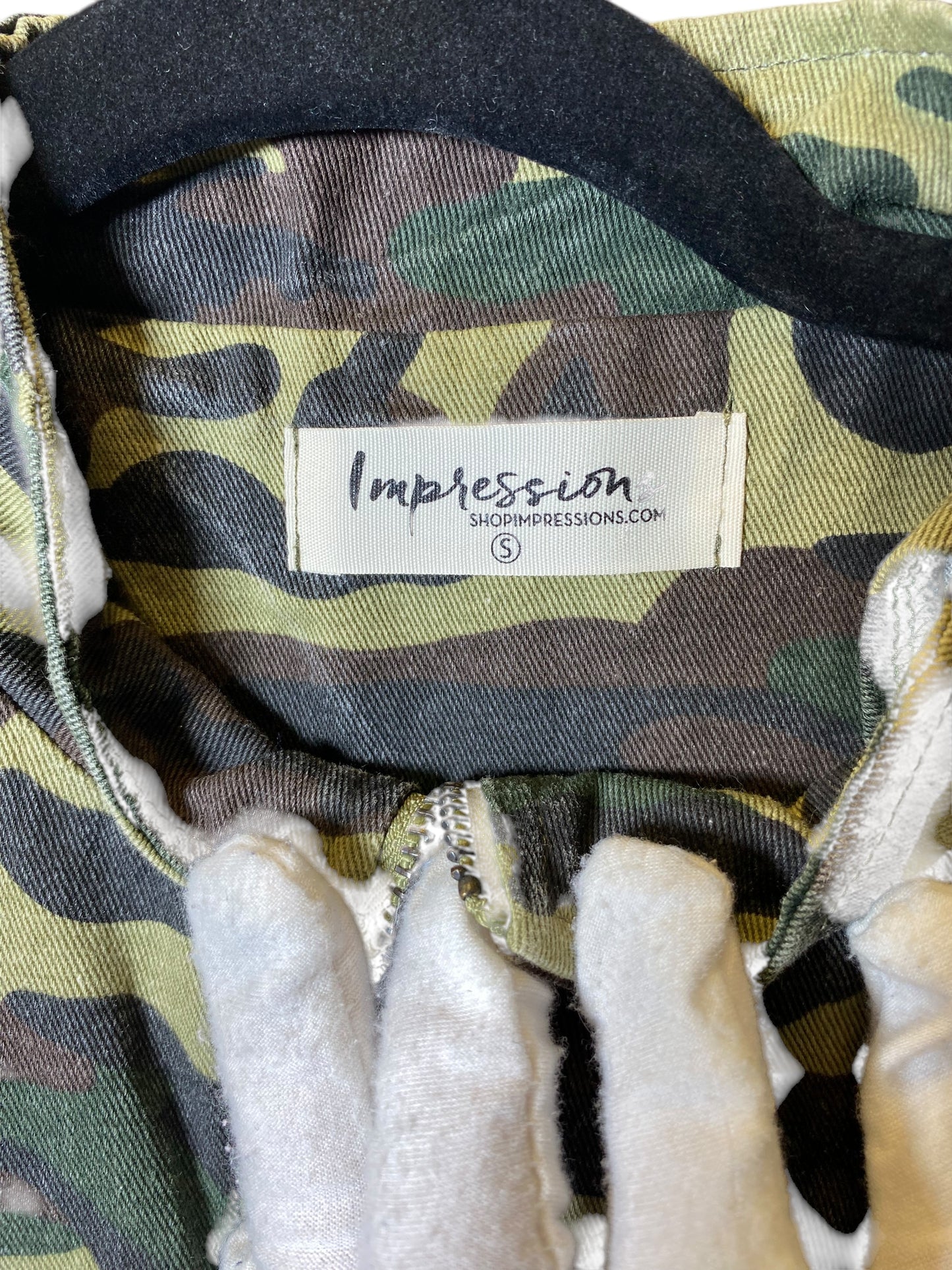 Jacket Denim By Impressions In Camouflage Print, Size: S