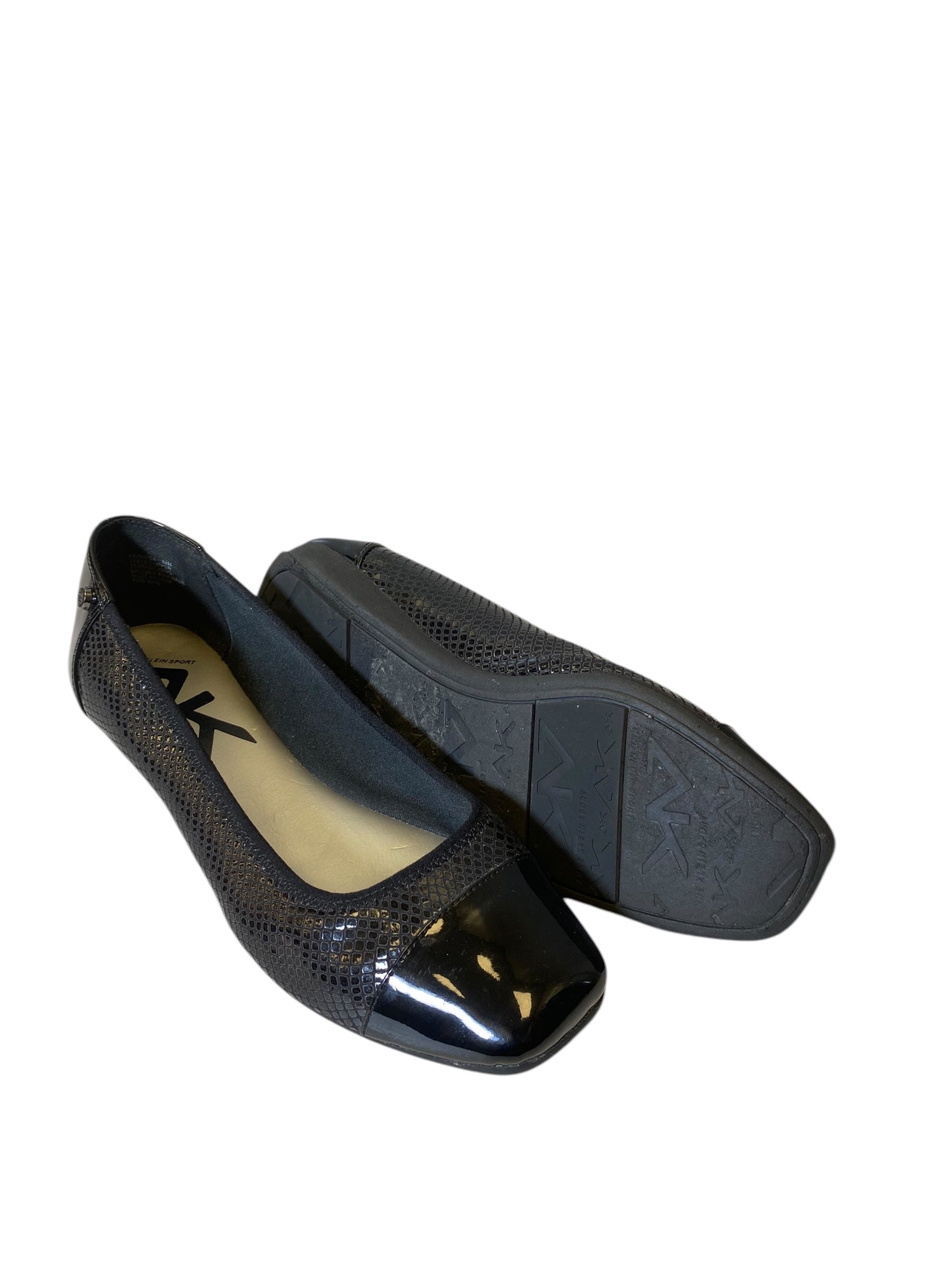 Shoes Flats By Anne Klein In Black, Size: 8