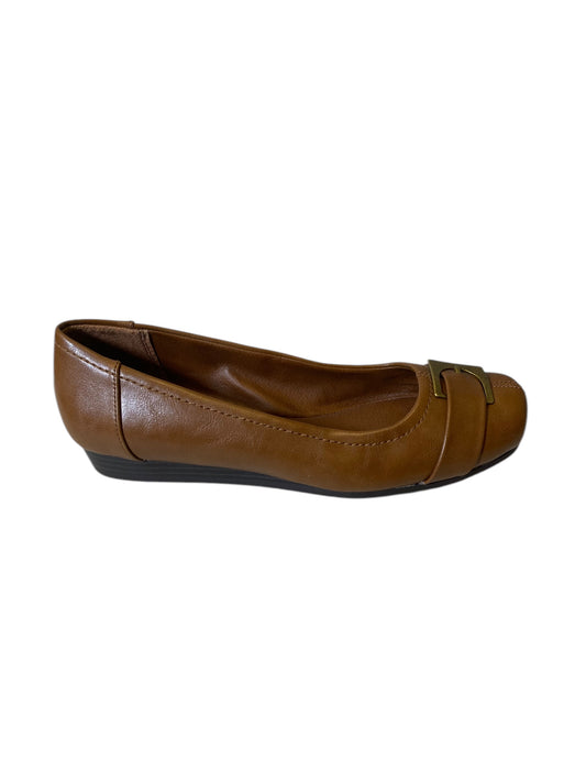 Shoes Flats By Clothes Mentor In Brown, Size: 8