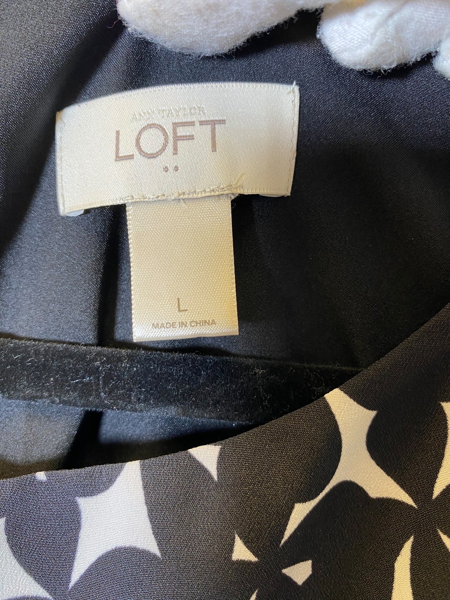 Dress Casual Short By Loft In Black & White, Size: L